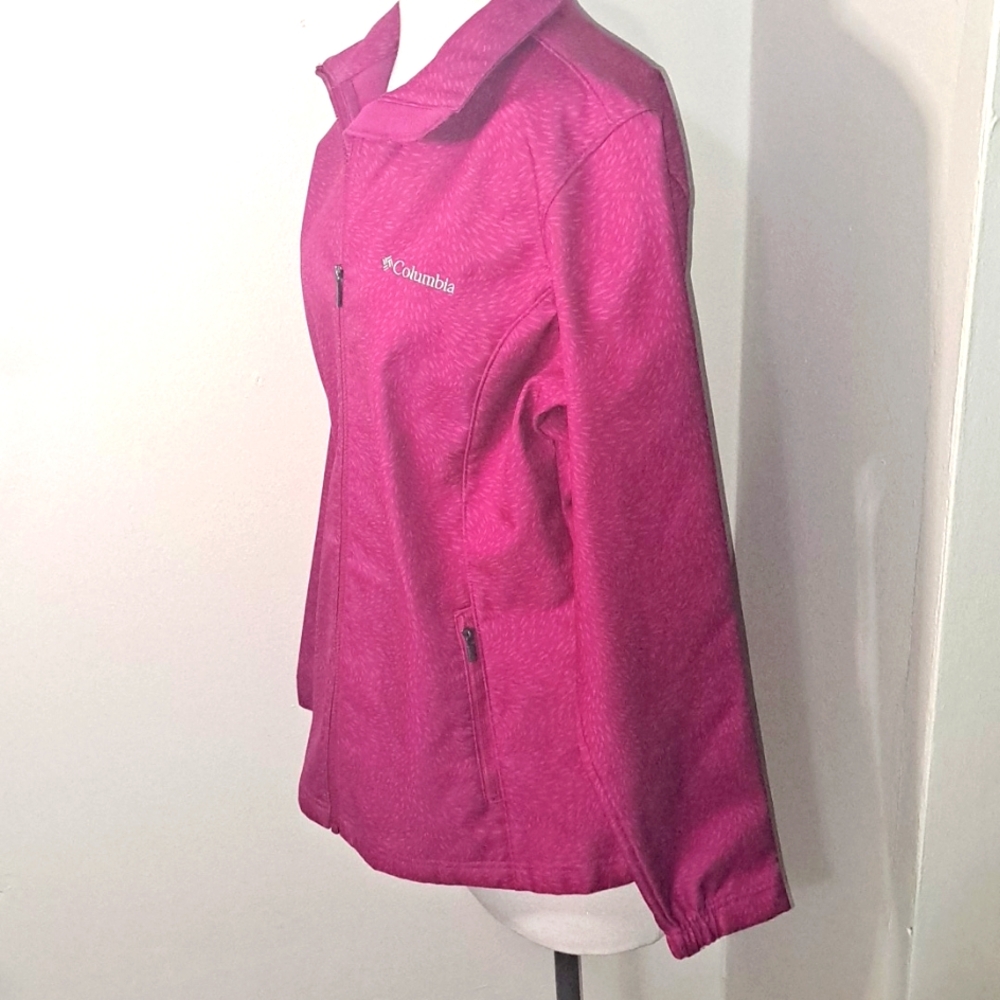 Columbia Pattern Shell Jacket Euc - image 2